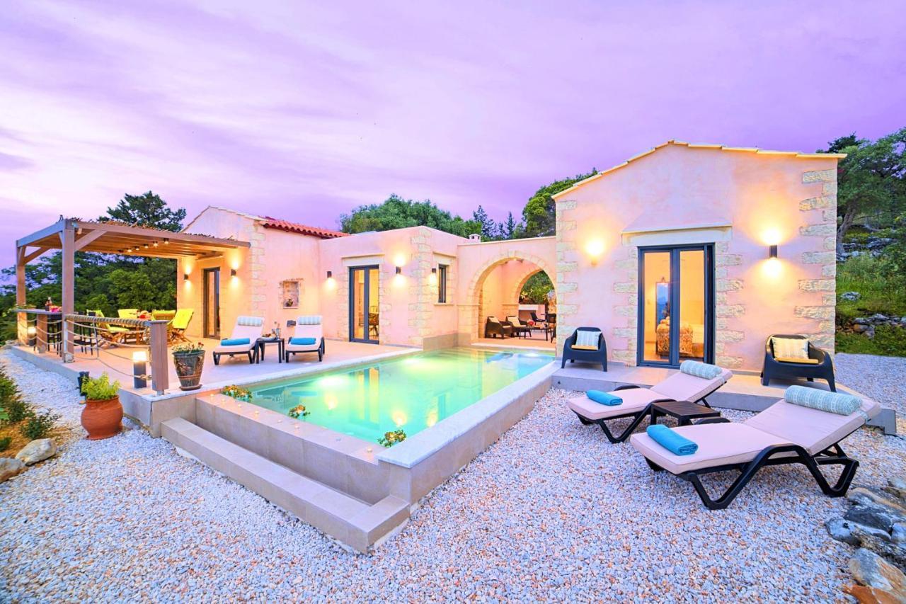 Villa Vardis Heated Pool Vryses ภายนอก รูปภาพ