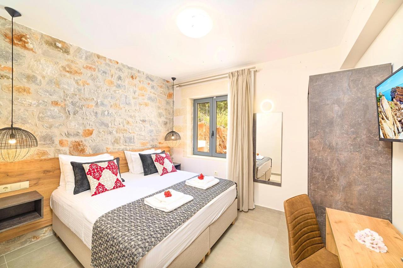 Villa Vardis Heated Pool Vryses ภายนอก รูปภาพ